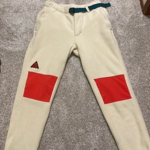 Nike ACG Sherpa Fleece Pants